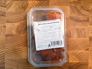 Ведро Ржаные гренки  с беконом: Кета (чипсы) вяленая 20 гр.