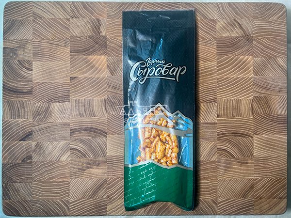 Сыр 60 гр ГОРНЫЙ СЫРОВАР (Бочонок копчёный с аджикой) в Щелково