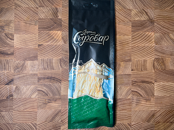 Сыр 60 гр ГОРНЫЙ СЫРОВАР (Паутинка копчёная) в Щелково